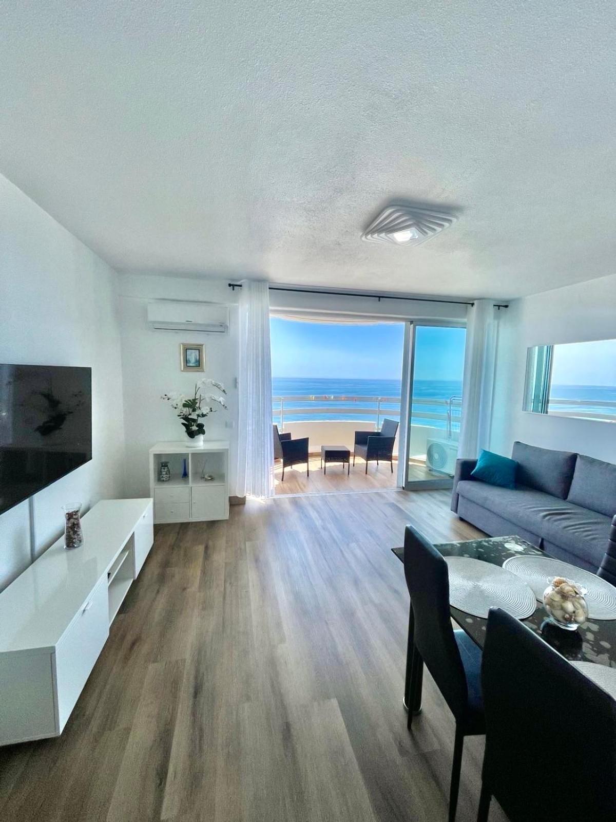 Top Ocean View Apartment - Amazing Sunset - Modern Style - Pool & 200M To Beach Portimão Δωμάτιο φωτογραφία